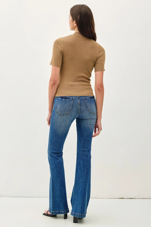 Renae Short Sleeve Mock Neck Sweater